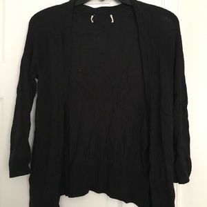 Black quarter length sleeve cardigan